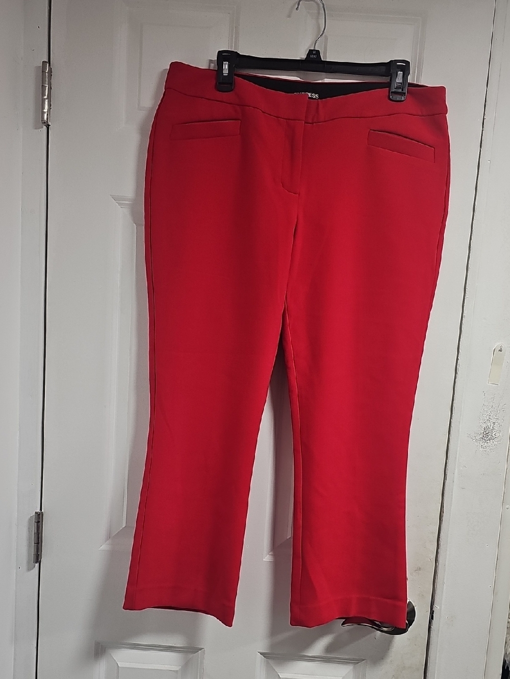 Express Red Women’s Capri pants